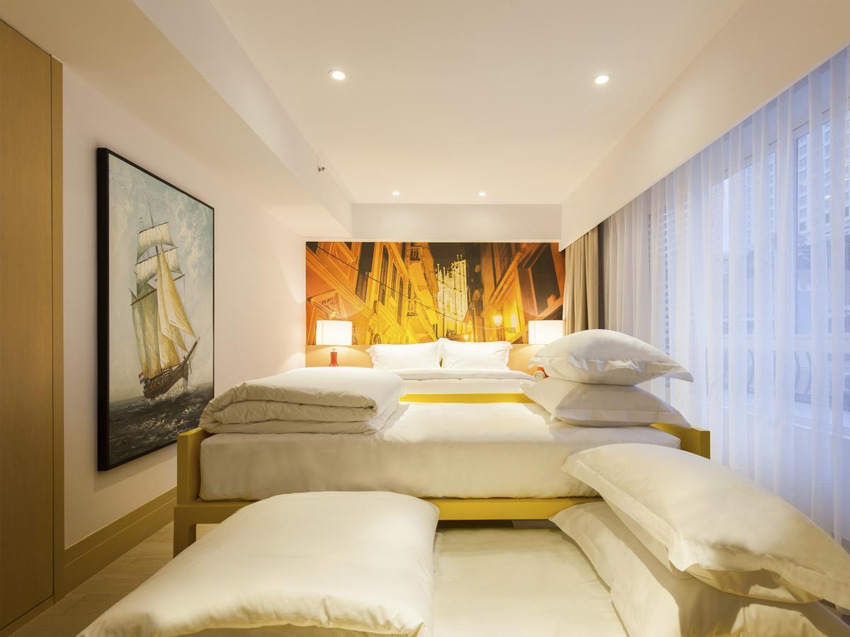 Caravel Hotel Macao Esterno foto